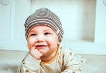 बच्चों के दांत निकलते समय क्या करना चाहिए? – Baby Teething Remedies बच्चों के दांत निकलते समय क्या करना चाहिए? - Baby Teething Remedies